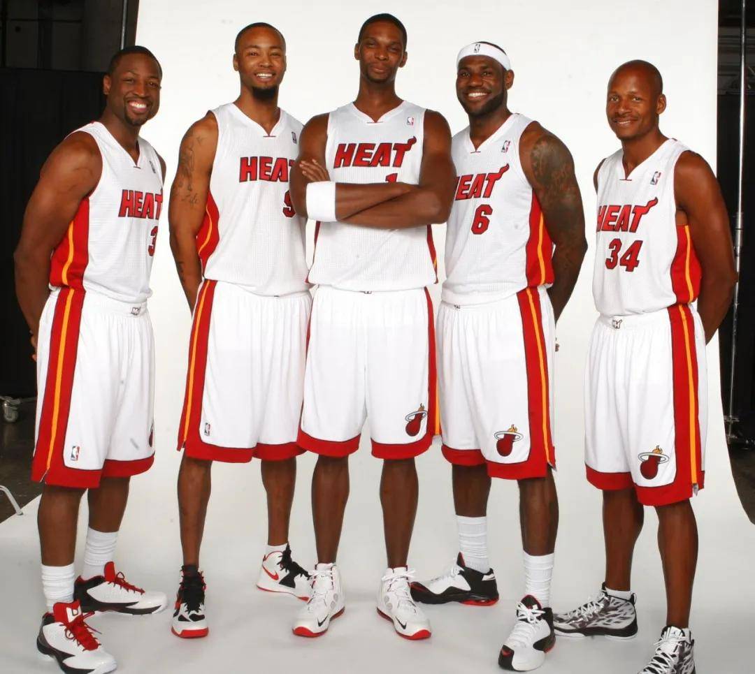 关于关键时刻NBA常规赛焦点战,迈阿密热火官宣签约,媒体盛赞,赛季目标并未改变的信息 关于关键时刻NBA常规赛焦点战,迈阿密热火官宣签约,媒体盛赞,赛季目标并未改变的信息